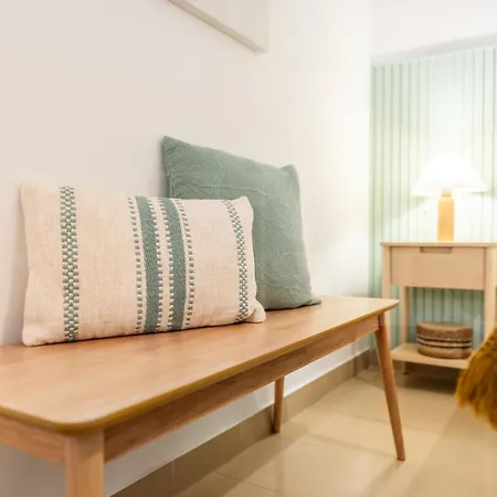 Cozy In The Heart Of By Rems Apartment *