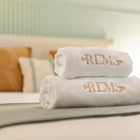 Cozy In The Heart Of By Rems Apartment Malaga