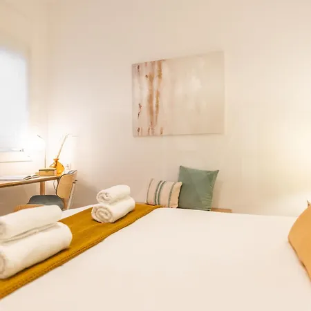 Cozy In The Heart Of By Rems Apartment