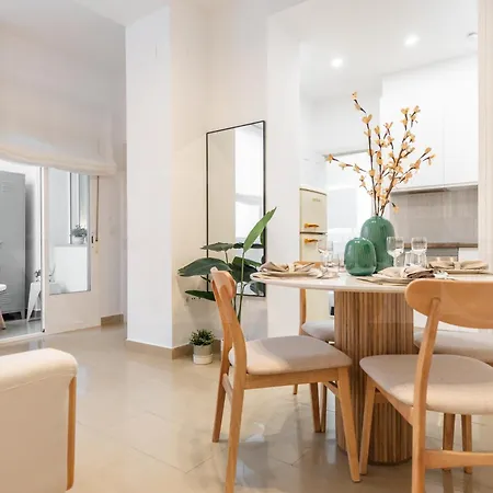 Apartment Cozy In The Heart Of By Rems *