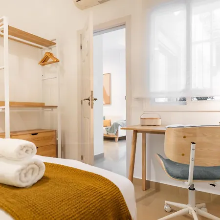 Cozy In The Heart Of By Rems Apartment Malaga